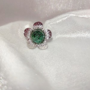 Flowerin - Fulgent ( Swarovski, Rhodiováno )