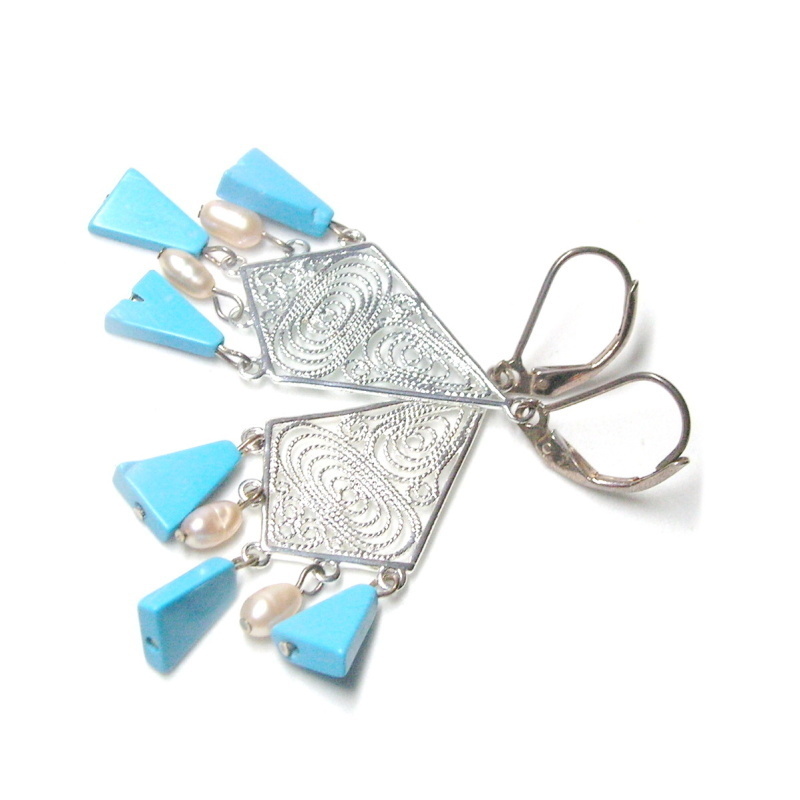 Stříbrné náušnice v ART stylu